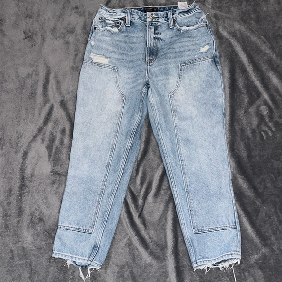Abercrombie & Fitch Denim - Abercrombie & Fitch Annie High Rise Girlfriend Size 29/8s